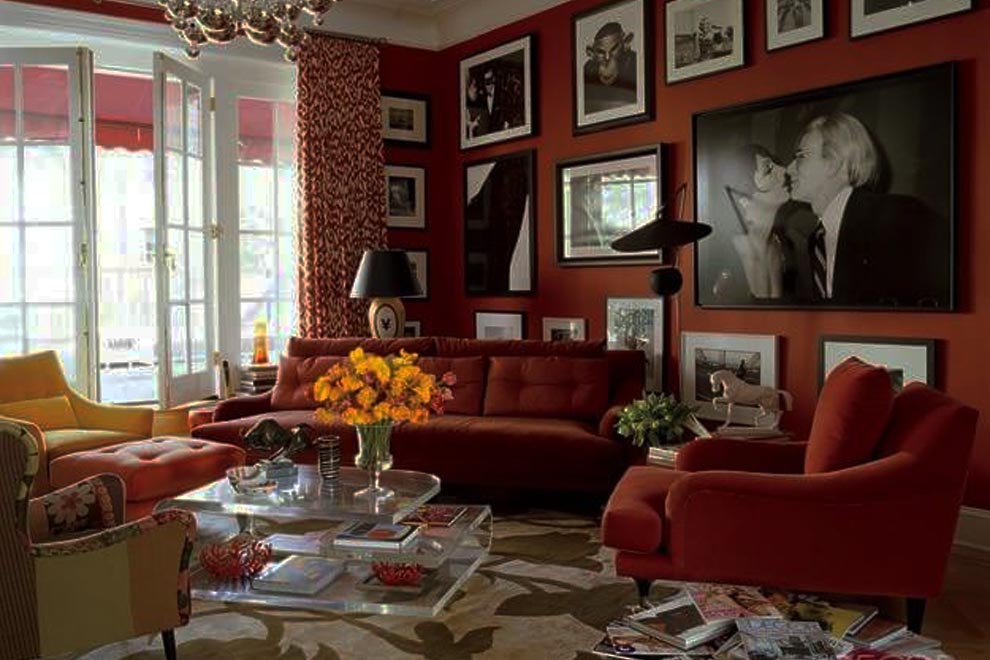 фото дивана красного цвета в интерьере